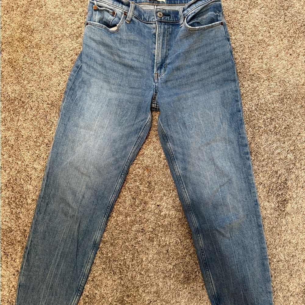 Abercrombie & Fitch The mom High Rise Jeans